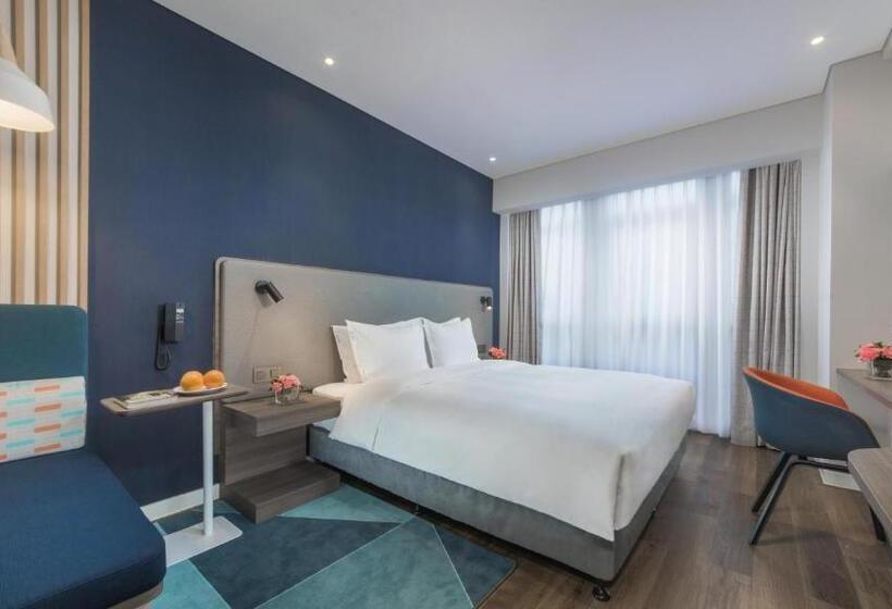 فندق Holiday Inn Express Liyang Huafu, An Ihg