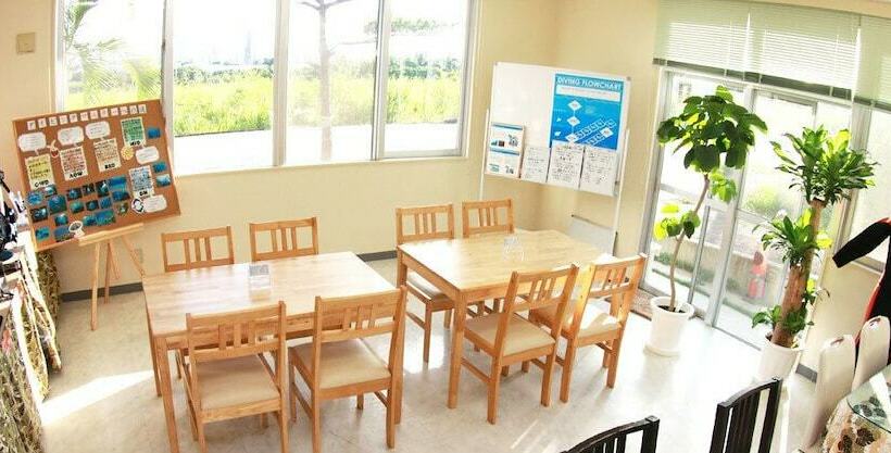 هتل Marine Lodge Marea Ishigaki