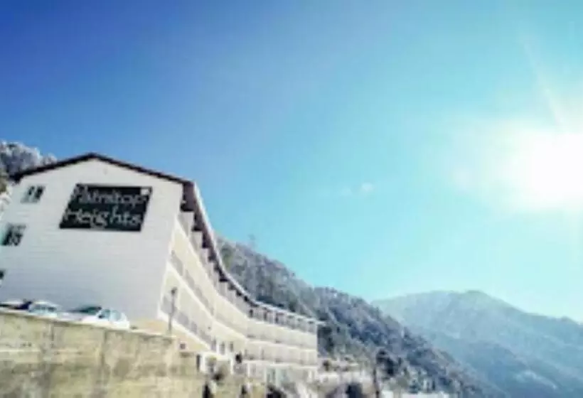ホテル Patnitop Heights