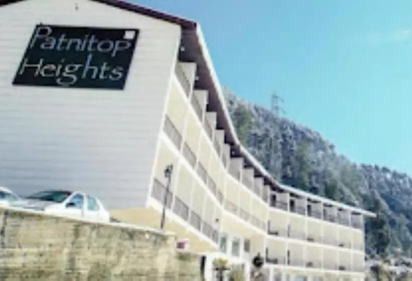ホテル Patnitop Heights