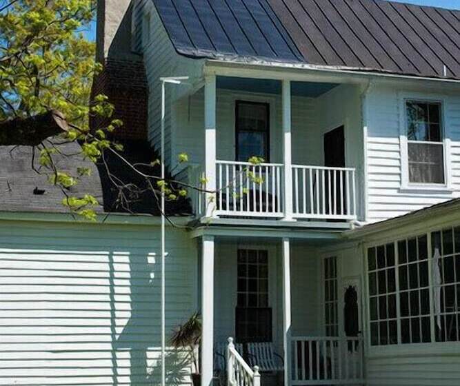 Oak Grove Bed And Breakfast