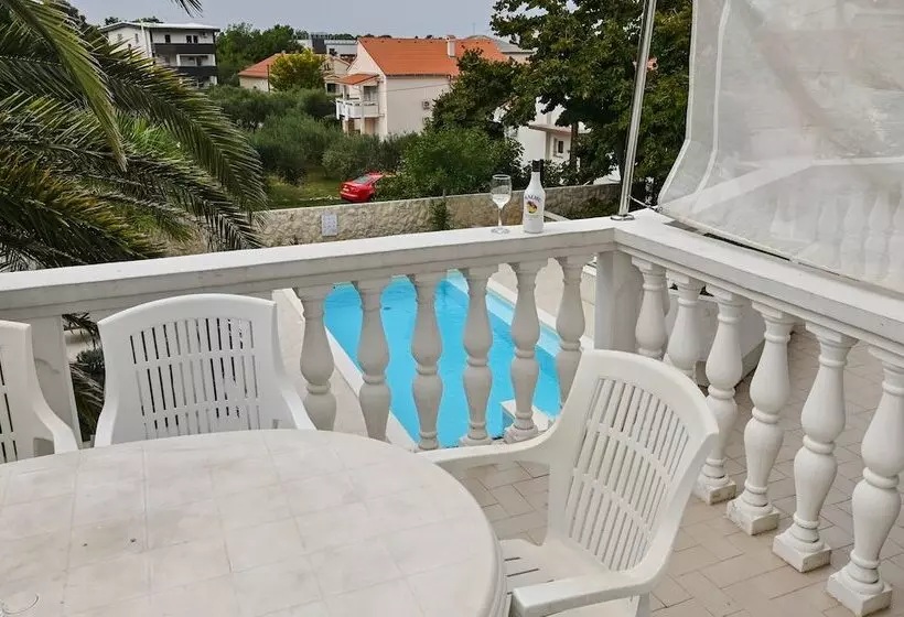 Pool Apartments Galeb