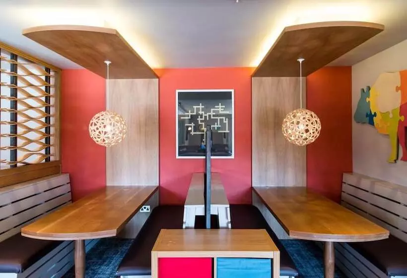 Queen Of The Loch, Balloch By Marston S Inns