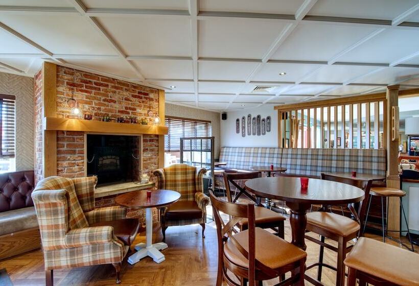 Queen Of The Loch, Balloch By Marston S Inns