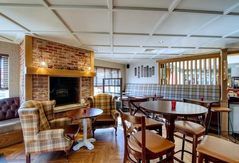 Queen Of The Loch, Balloch By Marston S Inns