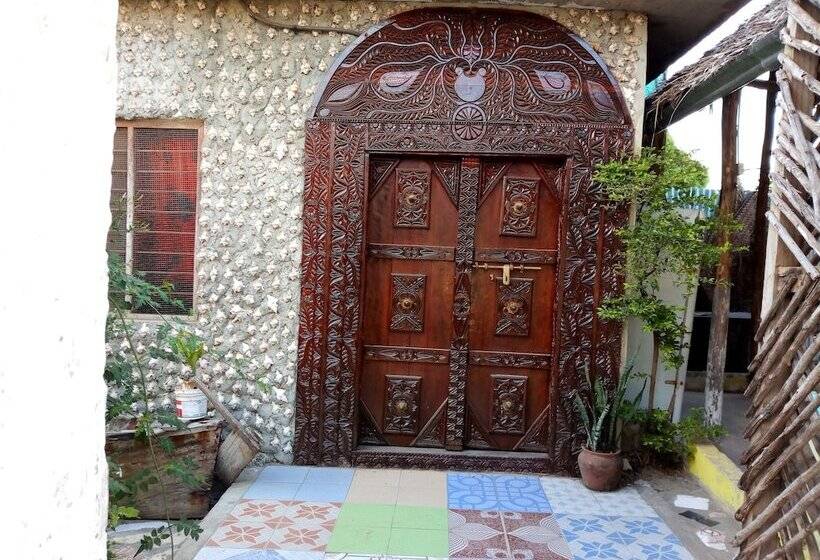 Bed and Breakfast Amira S Roomz Zanzibar