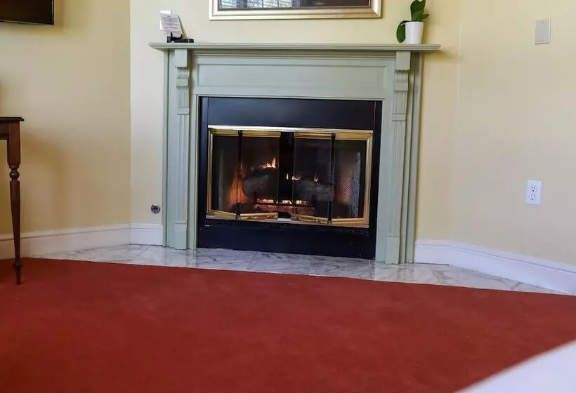 ベッドアンドブレックファースト Oakmont Inn