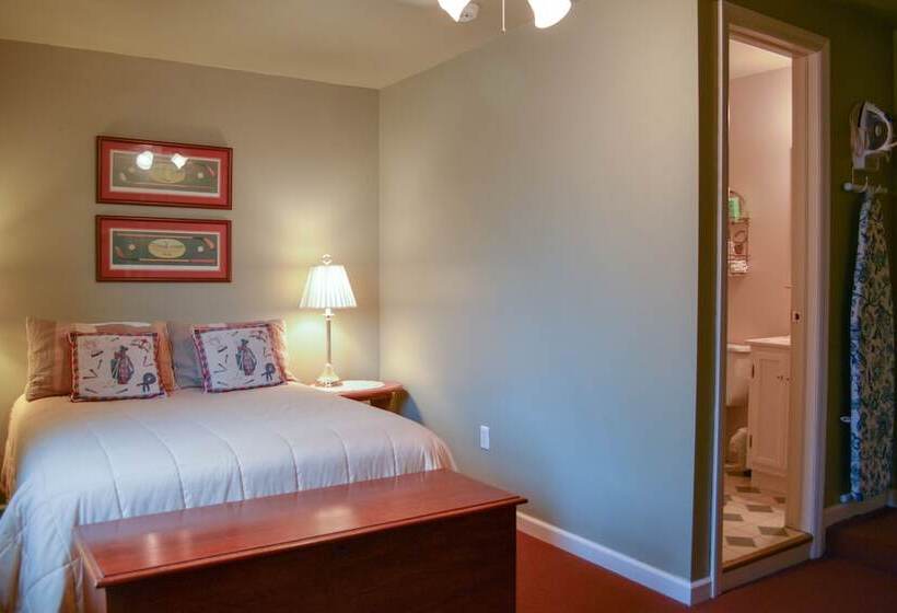 住宿加早餐  Oakmont Inn