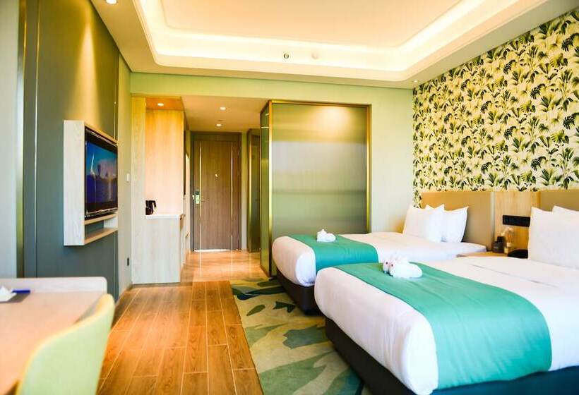 Emerald Bay Hotel Fuxian Lake