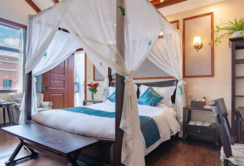 Floral Hotel Tengchong Yishuli Hotspring