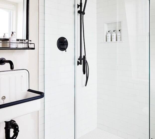 فندق Block Island Beach House