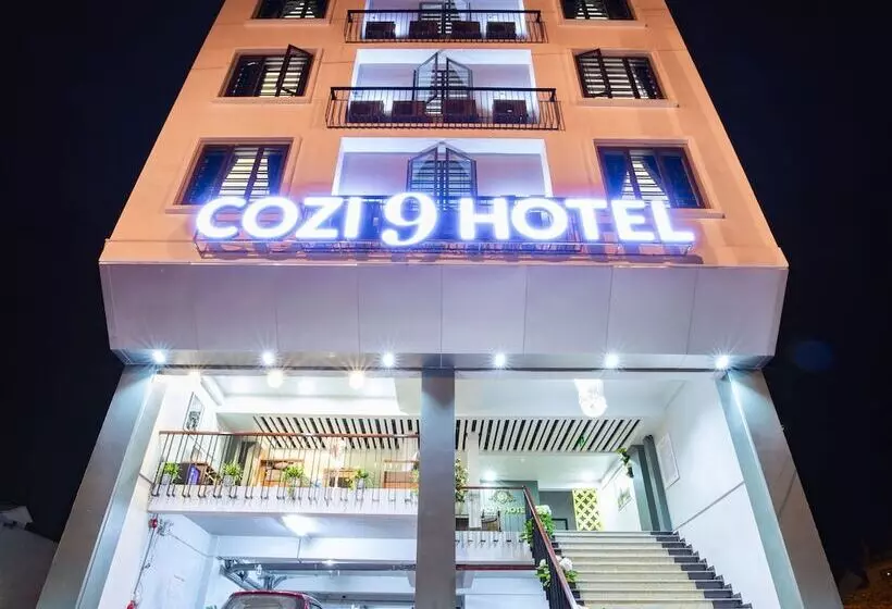 هتل Cozi 9