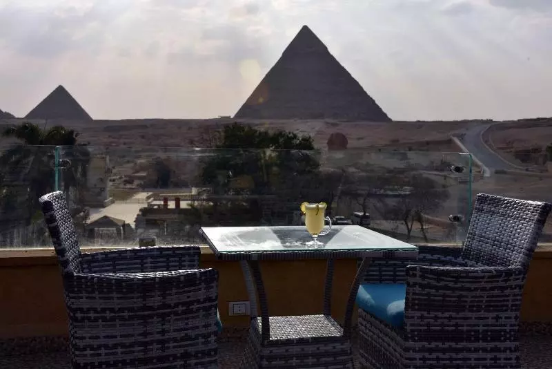 هتل Giza Pyramids View Inn