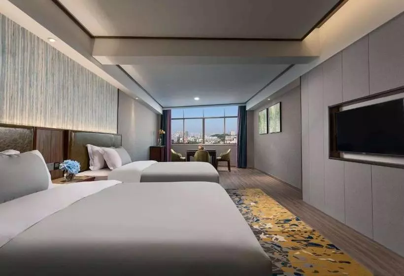 Hotelli Ramada Encore Wyndham Yiyang