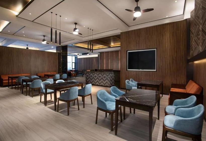 酒店 Ramada Encore Wyndham Yiyang