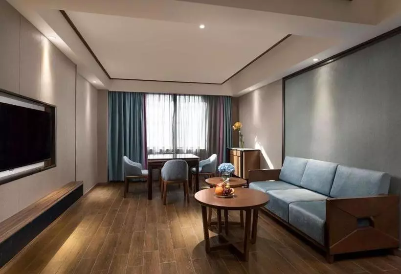 Hotelli Ramada Encore Wyndham Yiyang