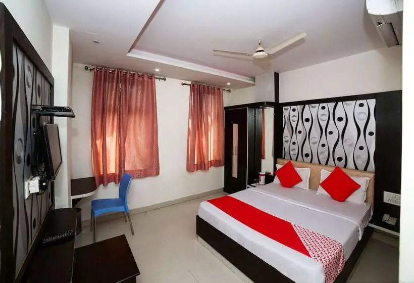 ホテル Siddharth Guest House By Oyo Rooms