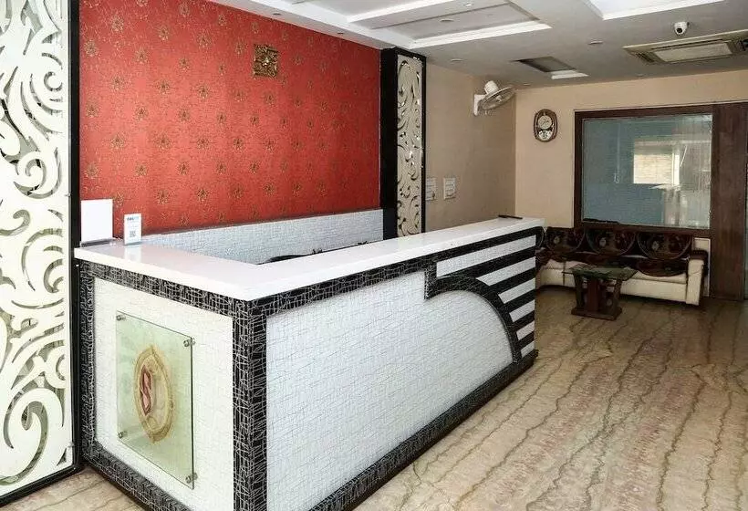 ホテル Siddharth Guest House By Oyo Rooms