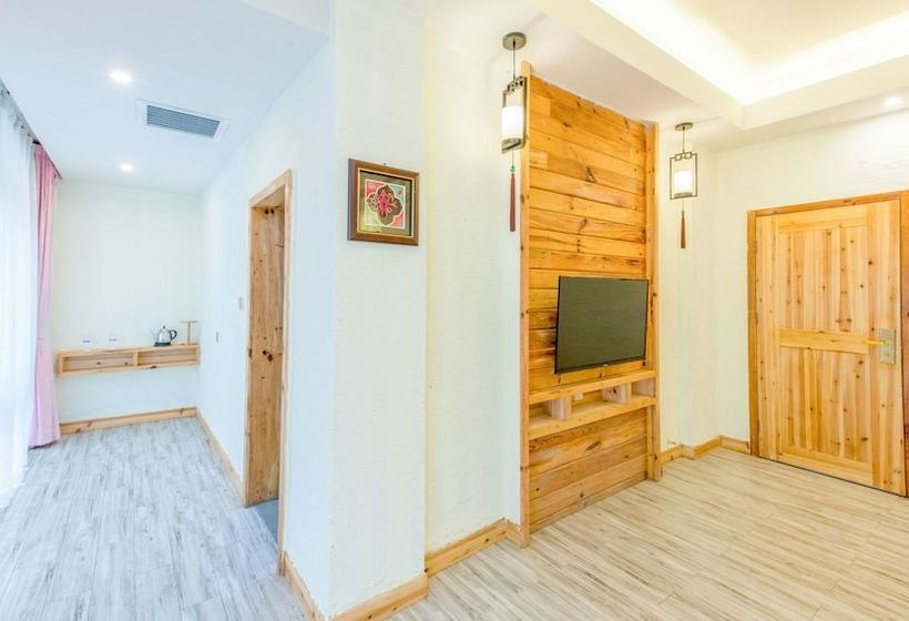 펜션 Floral  Fenghuang Huercaowu