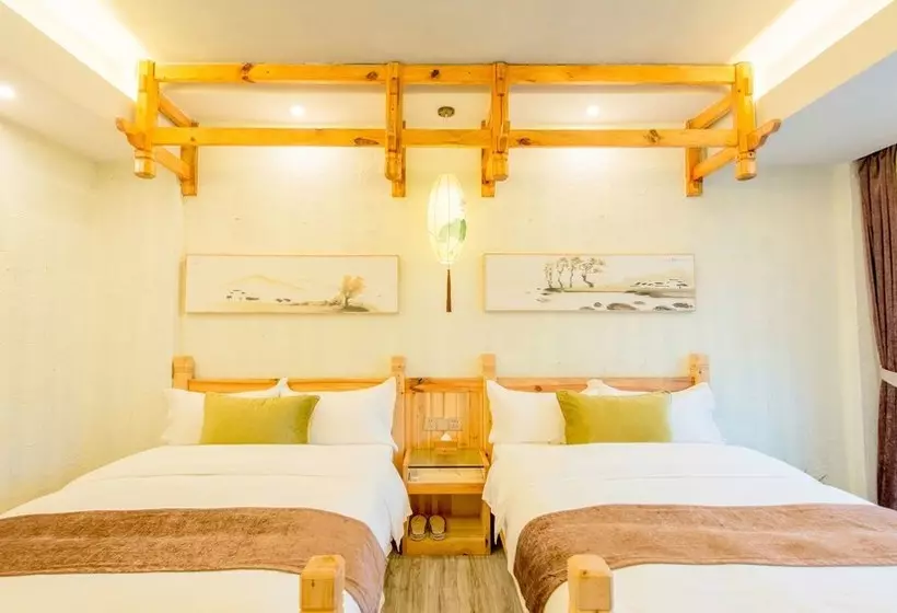 Majatalo Floral  Fenghuang Huercaowu