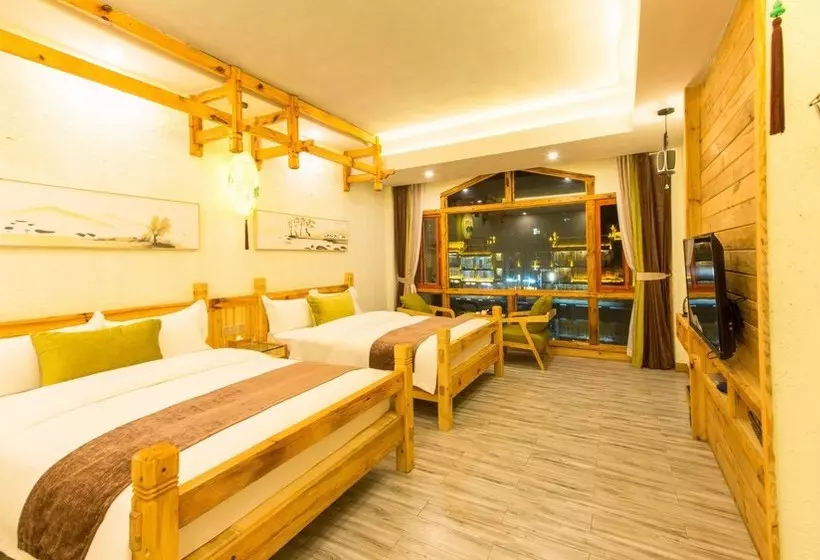 Majatalo Floral  Fenghuang Huercaowu