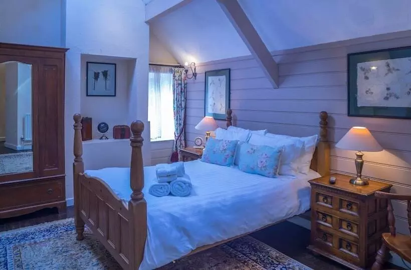 Hostelli Peak Hotel Castleton