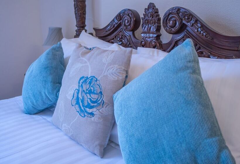 Хостел Peak Hotel Castleton