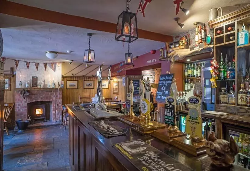 Hostelli Peak Hotel Castleton