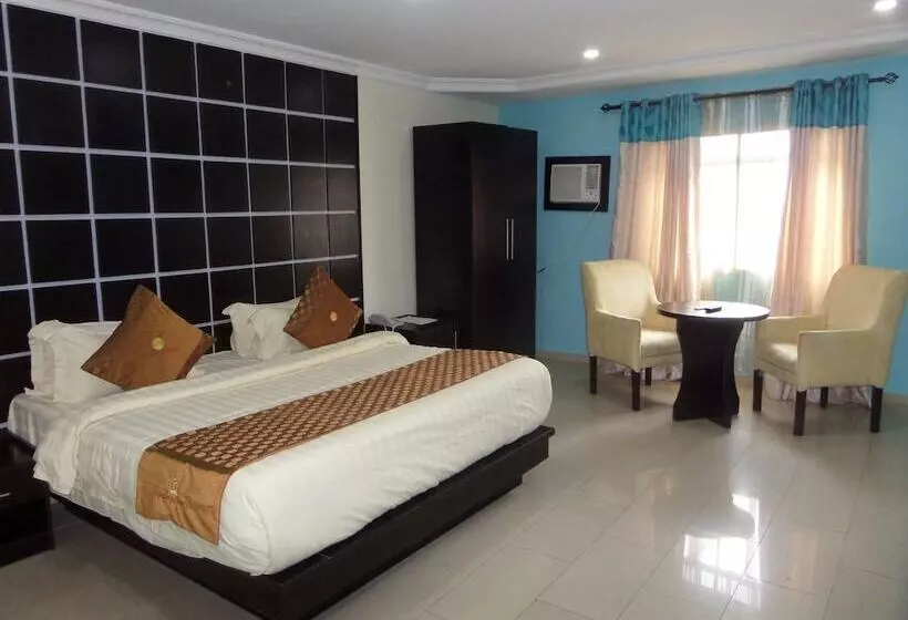 هتل Galpin Suites