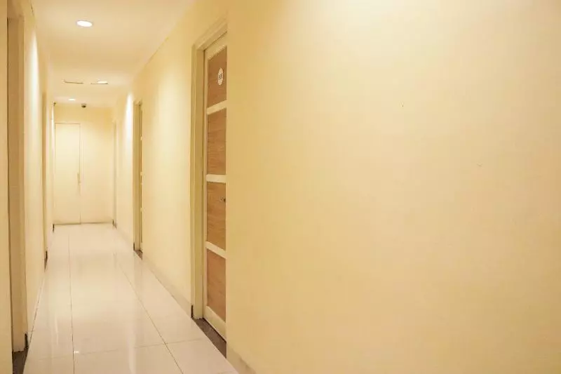 Hotelli Maleo Guest House By Oyo Rooms