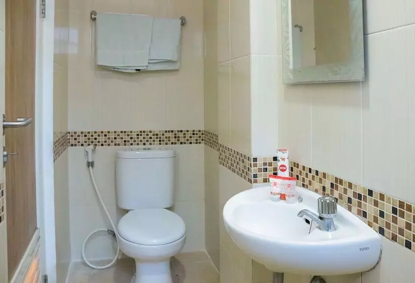 Hotelli Maleo Guest House By Oyo Rooms