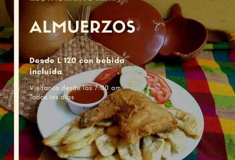 هتل Restaurante Y Pupuseria Mary