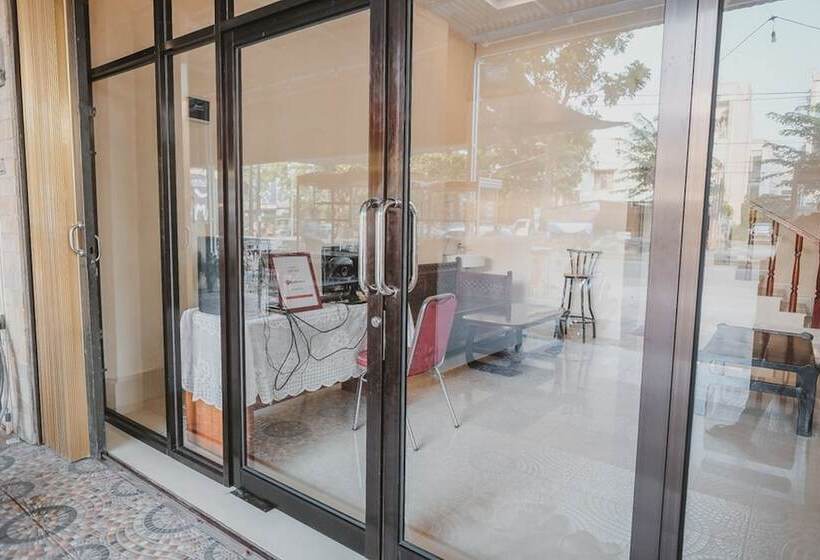 פנסיון Reddoorz Near Ringroad City Walks Medan