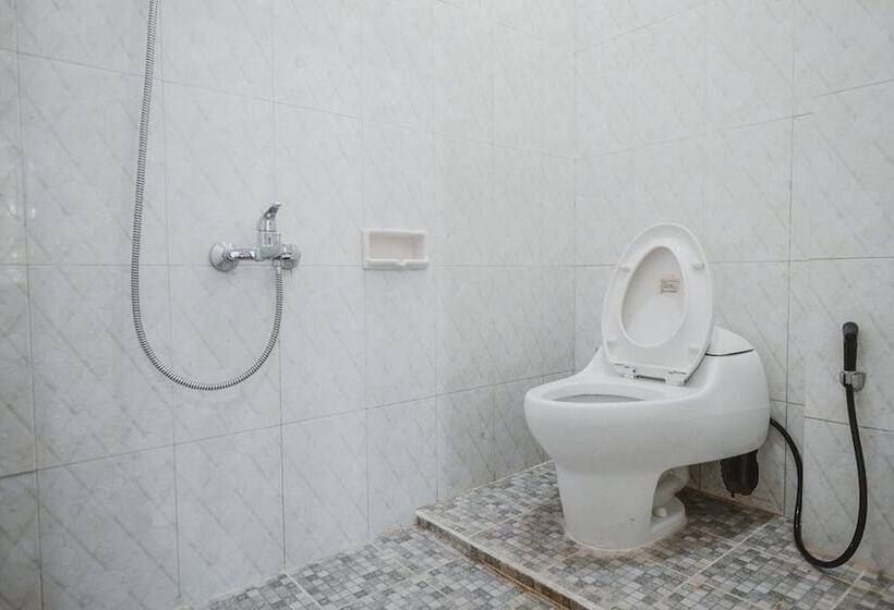 פנסיון Reddoorz Near Ringroad City Walks Medan