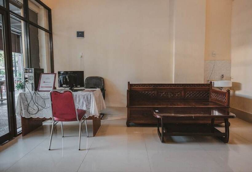 פנסיון Reddoorz Near Ringroad City Walks Medan