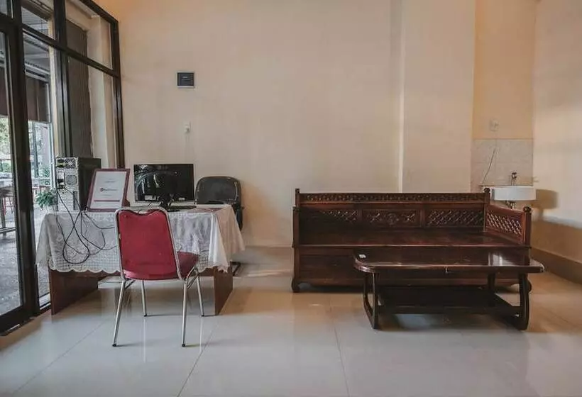 ペンション Reddoorz Near Ringroad City Walks Medan