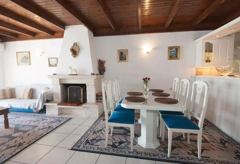 Sweet Memories Beach Houses