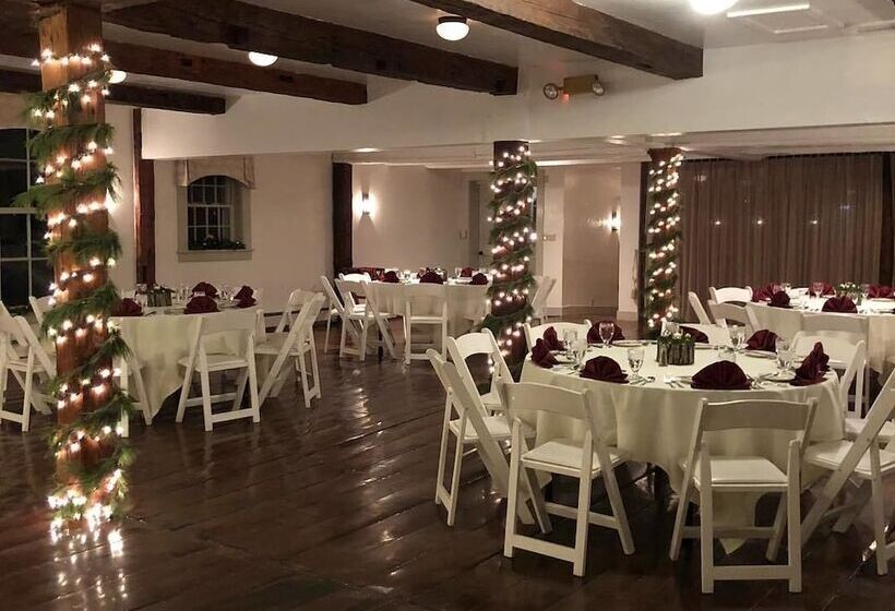 ベッドアンドブレックファースト Dowds Country Inn