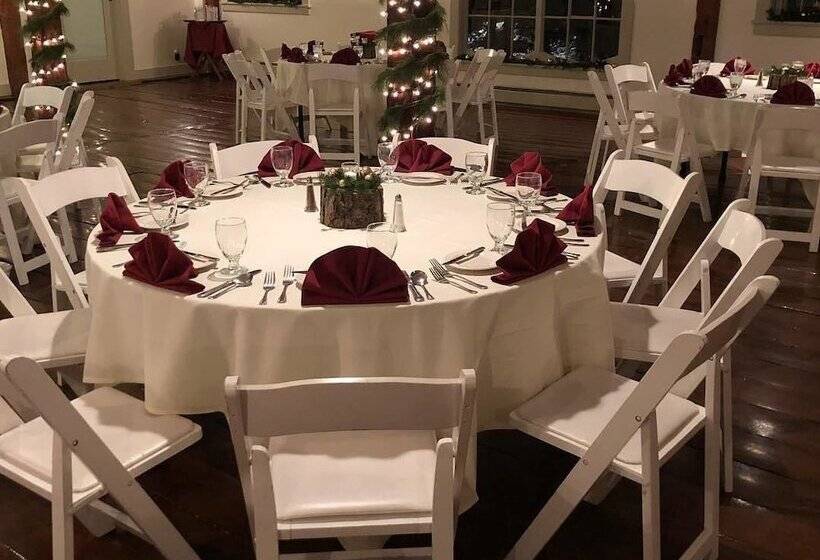 ベッドアンドブレックファースト Dowds Country Inn