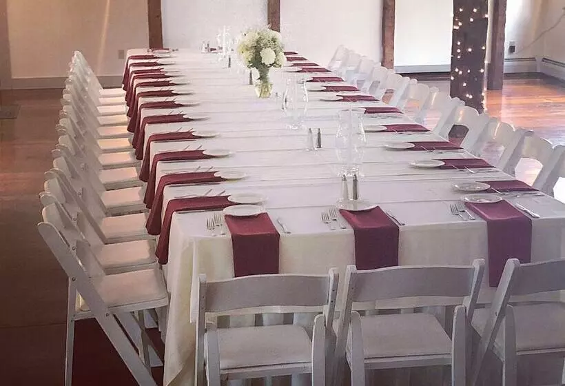 Aamiaismajoitus (B&B) Dowds Country Inn