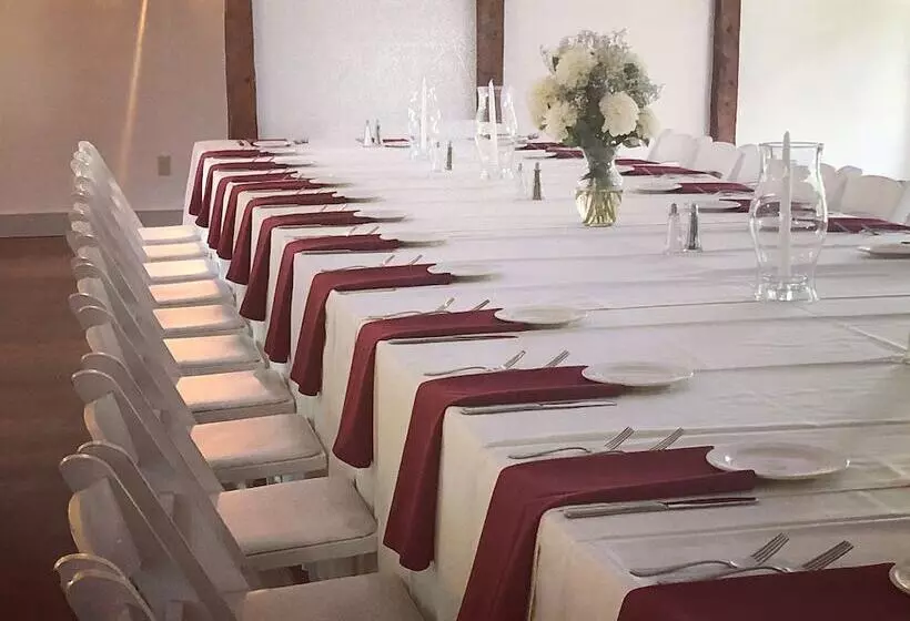 Aamiaismajoitus (B&B) Dowds Country Inn