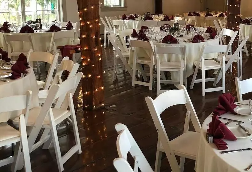 Aamiaismajoitus (B&B) Dowds Country Inn