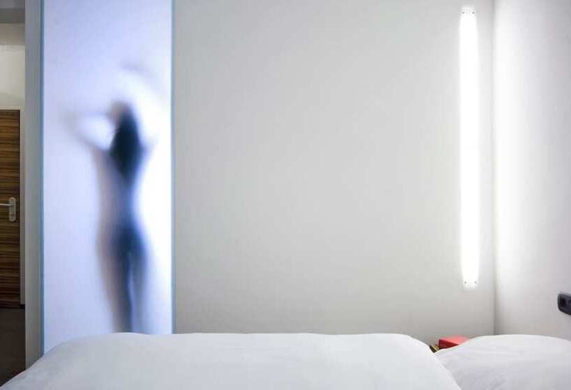 פונדק Club Da Baia