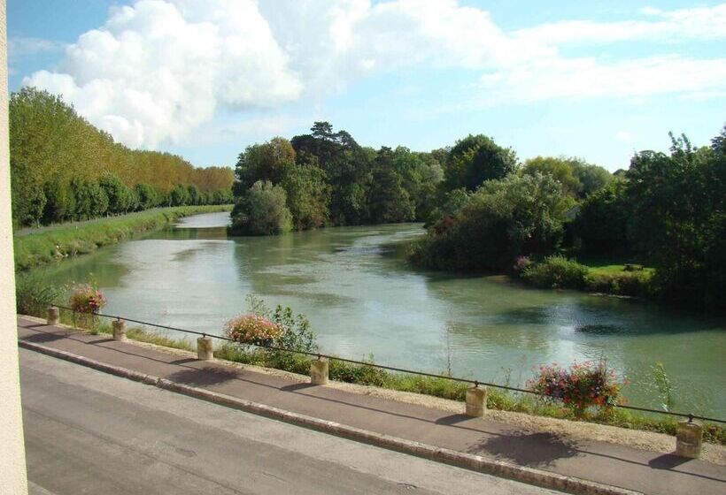 호텔 A La Belle Dame