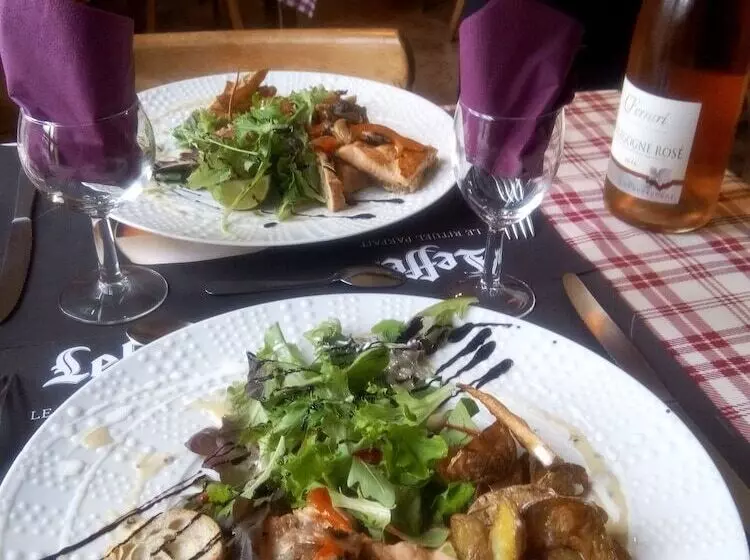 ホテル A La Belle Dame