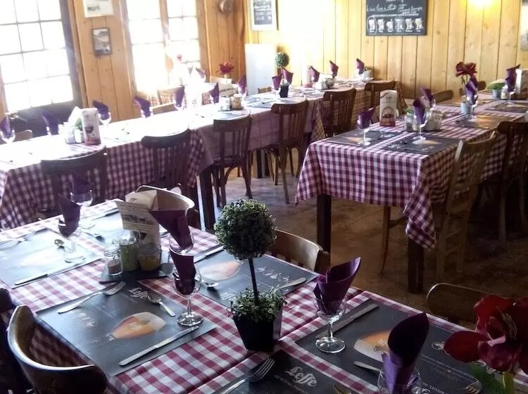 ホテル A La Belle Dame