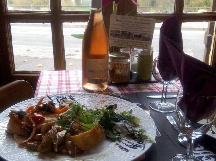 호텔 A La Belle Dame