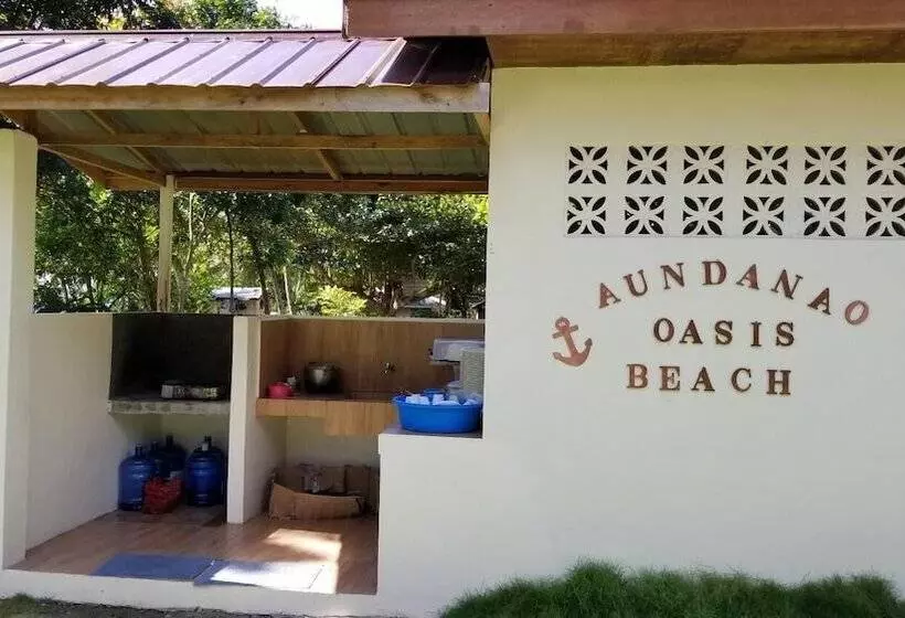 Hotelli Aundanao Oasis Beach