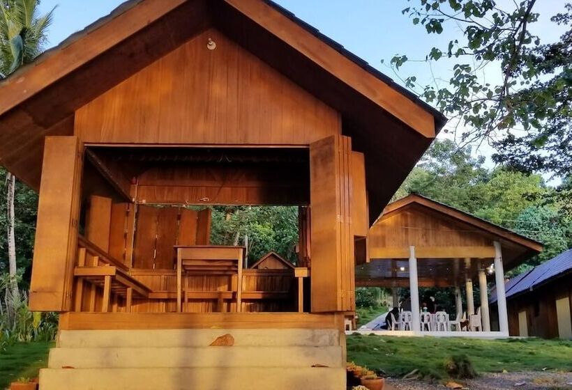 Hotel Aundanao Oasis Beach