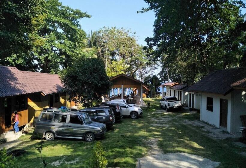 Hotel Aundanao Oasis Beach